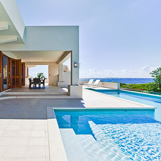 Shoal Bay Luxury