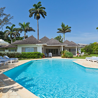 4 Bedroom Beachfront Home for Sale