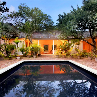 Lavish 27 Acre, 9 Bedroom Estate