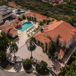 5 Bedroom Luxury Home for Sale