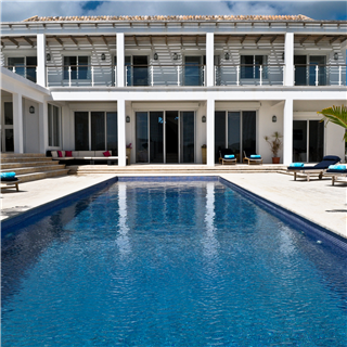 4 Bedroom Luxury