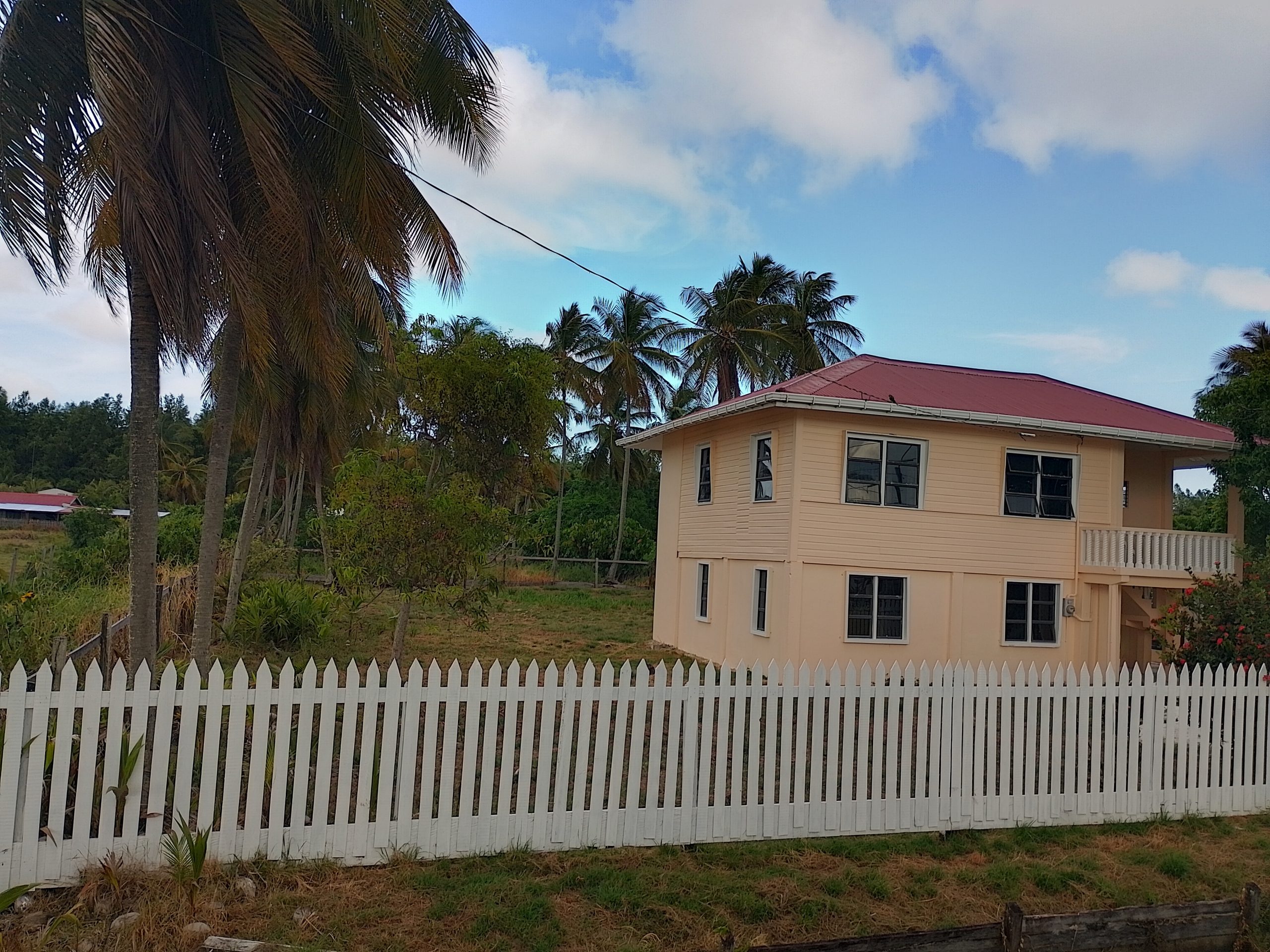 4 bedroom 2 bath house Diamond East Bank of Demerara